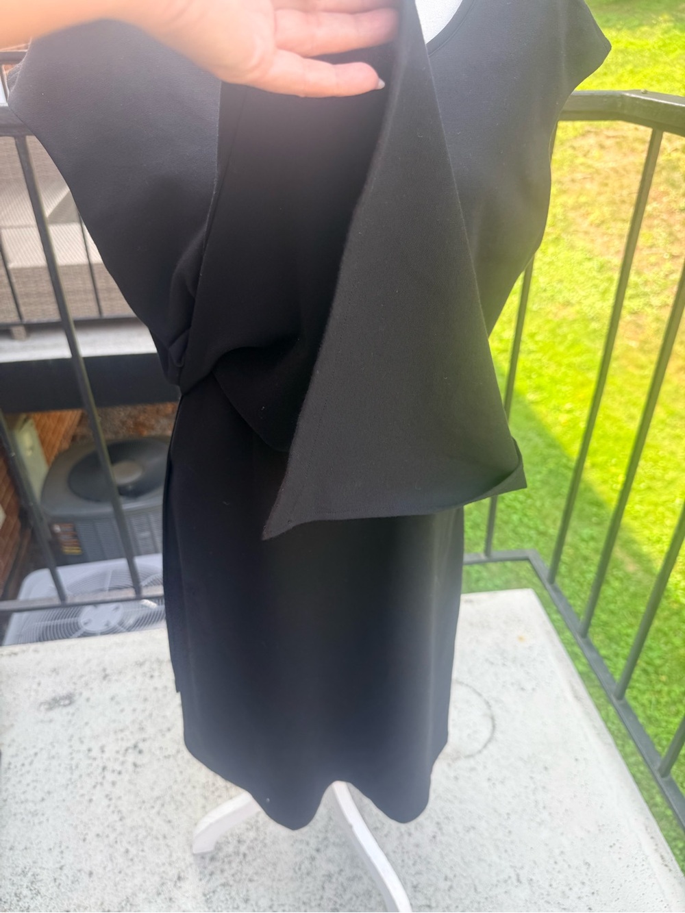 Sleek black Lafayette 148 New York layered shift dress. Size Large - Picture 5 of 10